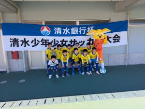 小学2年の部優勝　入江SSS